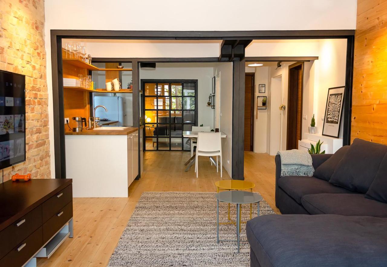 Bright & Spacious 1Bd Apartment With A Charming Balcony By Flat Mаnager Varna Esterno foto